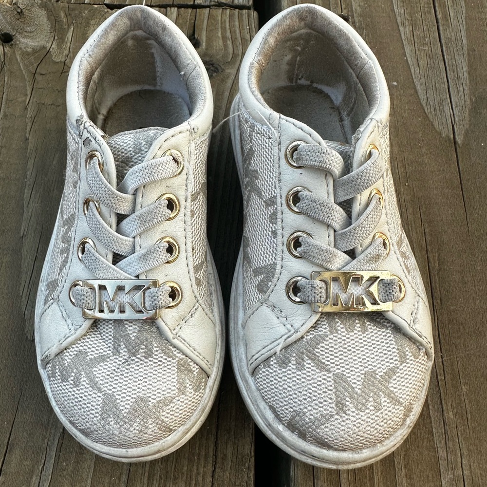 Michael Kors Shoes Sz 5C